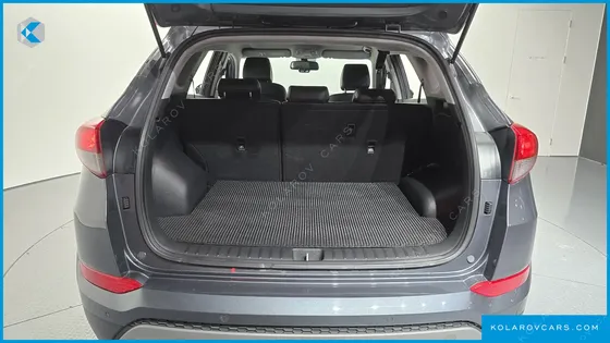 HYUNDAI TUCSON DIESEL 2.0 2WD