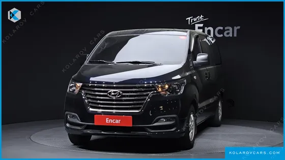 HYUNDAI STAREX VAN 5-SEATER