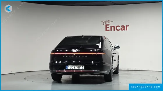 HYUNDAI GRANDEUR CALLIGRAPHY