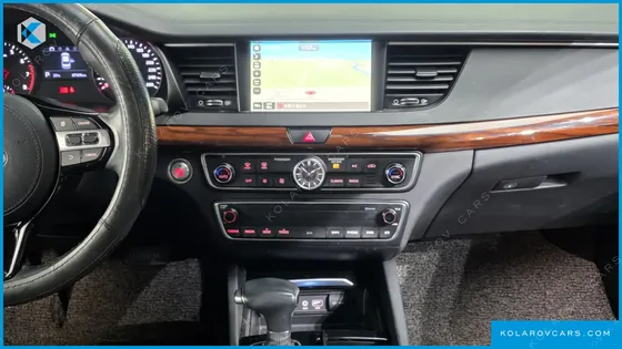 KIA K7 3.0 LPI LUXURY (RENTAL CAR)
