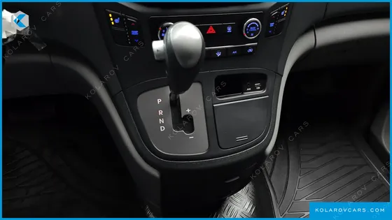 HYUNDAI STAREX SCHOOL BUS