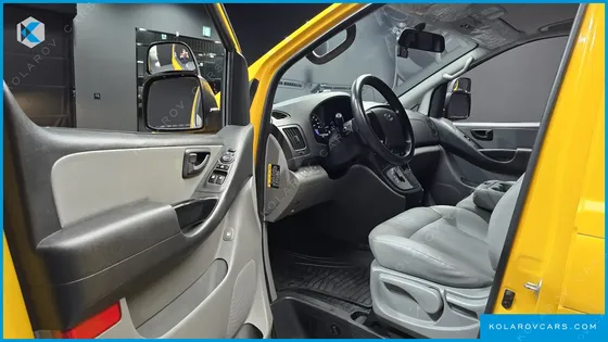 HYUNDAI STAREX SCHOOL BUS