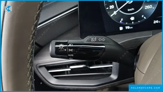 KIA K8 SIGNATURE SPECIAL