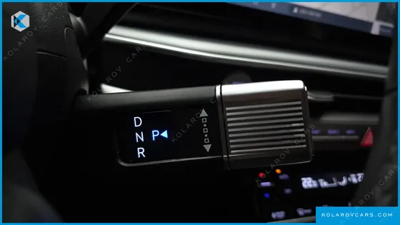 HYUNDAI GRANDEUR PREMIUM