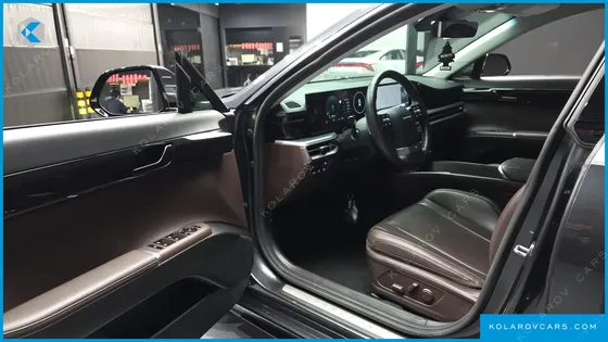 HYUNDAI GRANDEUR PREMIUM