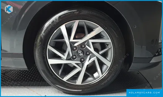 HYUNDAI GRANDEUR PREMIUM