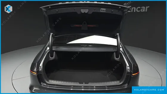HYUNDAI GRANDEUR PREMIUM