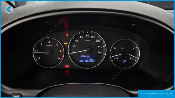 HYUNDAI STAREX WAGON 11-SEATER