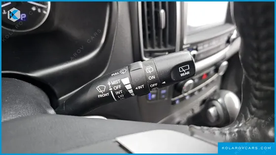 HYUNDAI STAREX WAGON 11-SEATER
