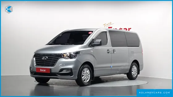 HYUNDAI STAREX VAN 3-SEATER