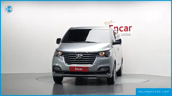 HYUNDAI STAREX VAN 3-SEATER