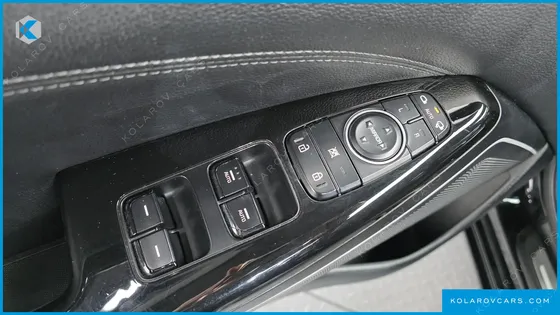 KIA K7 3.0 LPI LUXURY (RENTAL CAR)