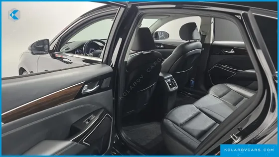 KIA K7 3.0 LPI LUXURY (RENTAL CAR)