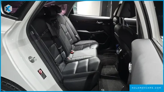 KIA K7 3.0 LPI LUXURY (RENTAL CAR)