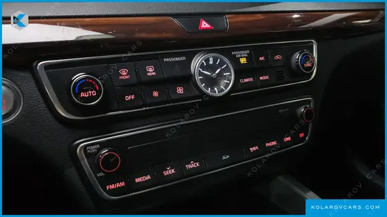 KIA K7 3.0 LPI LUXURY (RENTAL CAR)