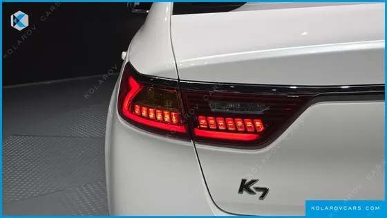 KIA K7 3.0 LPI LUXURY (RENTAL CAR)