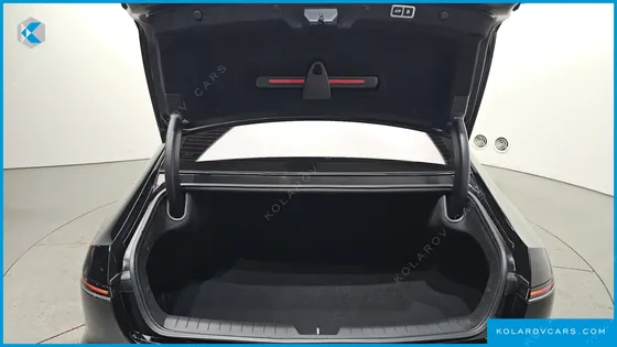 HYUNDAI GRANDEUR PREMIUM