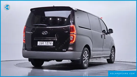 HYUNDAI STAREX 4WD URBAN 9-SEATER