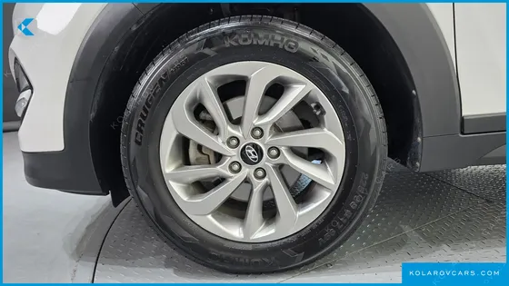 HYUNDAI TUCSON DIESEL 1.7 2WD