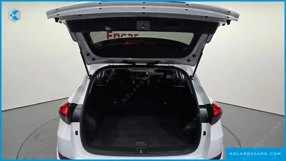 HYUNDAI TUCSON DIESEL 1.7 2WD