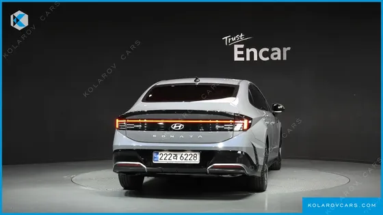 HYUNDAI SONATA INSPIRATION