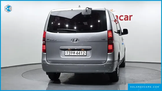 HYUNDAI STAREX WAGON 11-SEATER