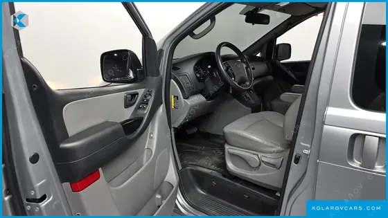 HYUNDAI STAREX WAGON 11-SEATER