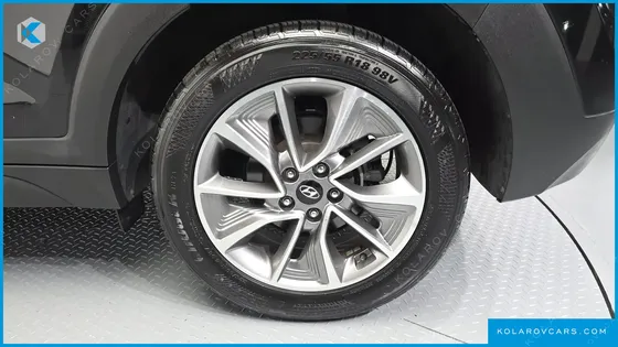 HYUNDAI TUCSON DIESEL 2.0 2WD