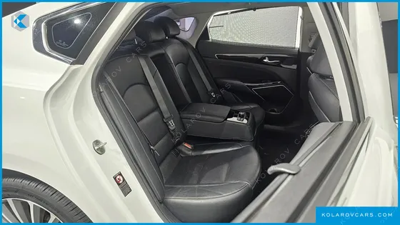 KIA K7 3.0 LPI PRESTIGE (RENTAL CAR)