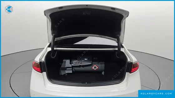KIA K7 3.0 LPI PRESTIGE (RENTAL CAR)
