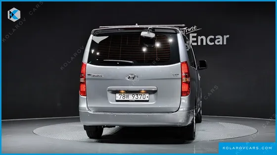 HYUNDAI STAREX WAGON 12-SEATER
