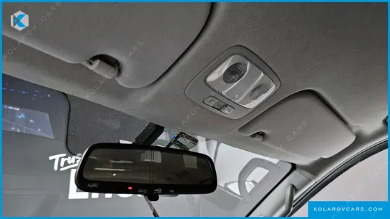 HYUNDAI STAREX WAGON 12-SEATER