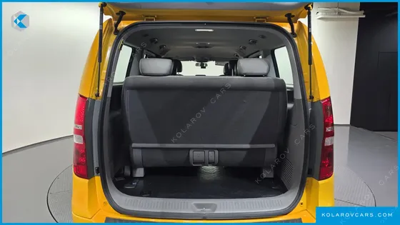 HYUNDAI STAREX 4WD SCHOOL BUS