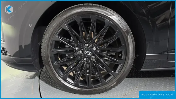 HYUNDAI GRANDEUR CALLIGRAPHY