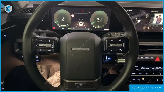HYUNDAI GRANDEUR EXCLUSIVE