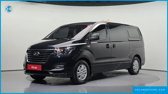 HYUNDAI STAREX VAN 5-SEATER