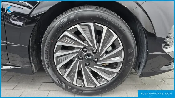 HYUNDAI SONATA EXCLUSIVE