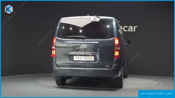 HYUNDAI STAREX VAN 3-SEATER LPI
