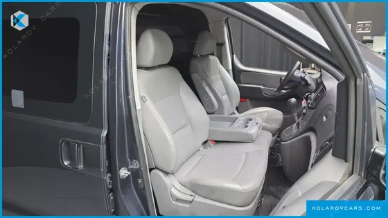 HYUNDAI STAREX VAN 3-SEATER LPI