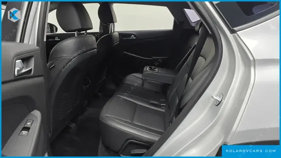 HYUNDAI TUCSON DIESEL 2.0 2WD