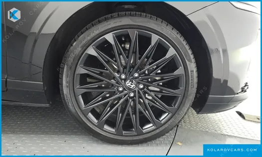 HYUNDAI GRANDEUR CALLIGRAPHY