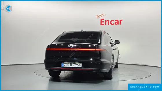 HYUNDAI GRANDEUR CALLIGRAPHY