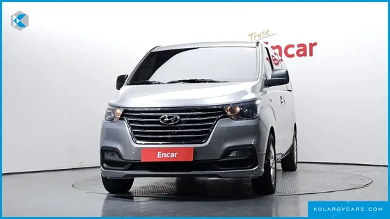 HYUNDAI STAREX WAGON 12-SEATER