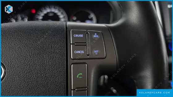 HYUNDAI STAREX VAN 3-SEATER