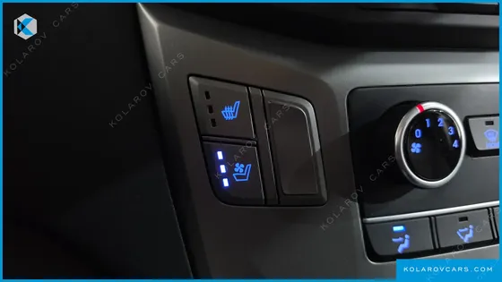 HYUNDAI STAREX VAN 3-SEATER