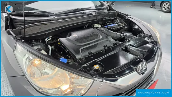HYUNDAI TUCSON DIESEL 2WD LX20