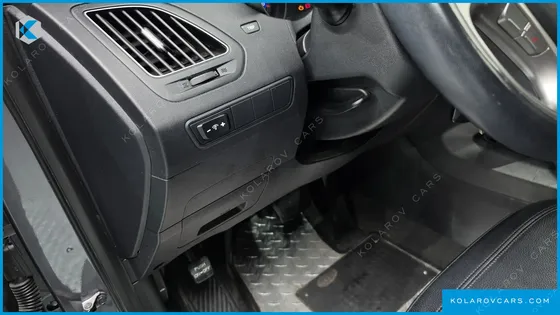 HYUNDAI TUCSON DIESEL 2WD LX20