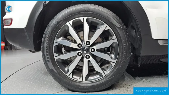 KIA SPORTAGE DIESEL 1.7 2WD NOBLESSE
