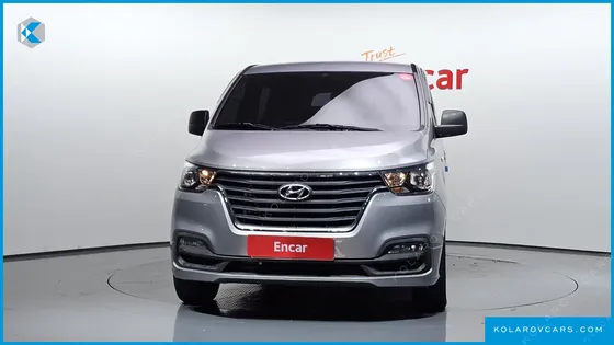 HYUNDAI STAREX WAGON 12-SEATER