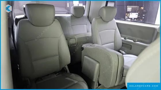 HYUNDAI STAREX WAGON 12-SEATER